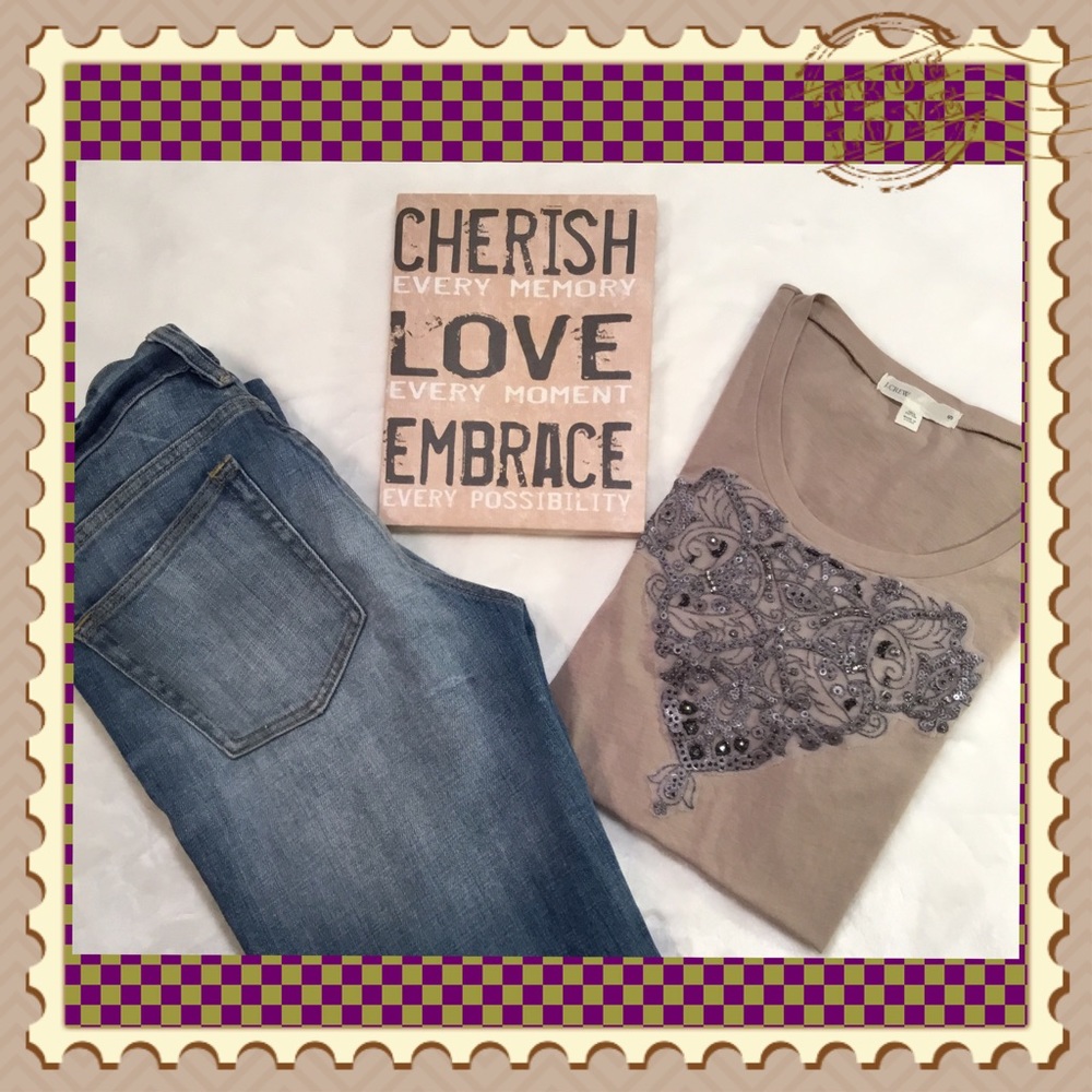 J.CREW BEAUTIFUL EMBELLISHED T SHIRT M